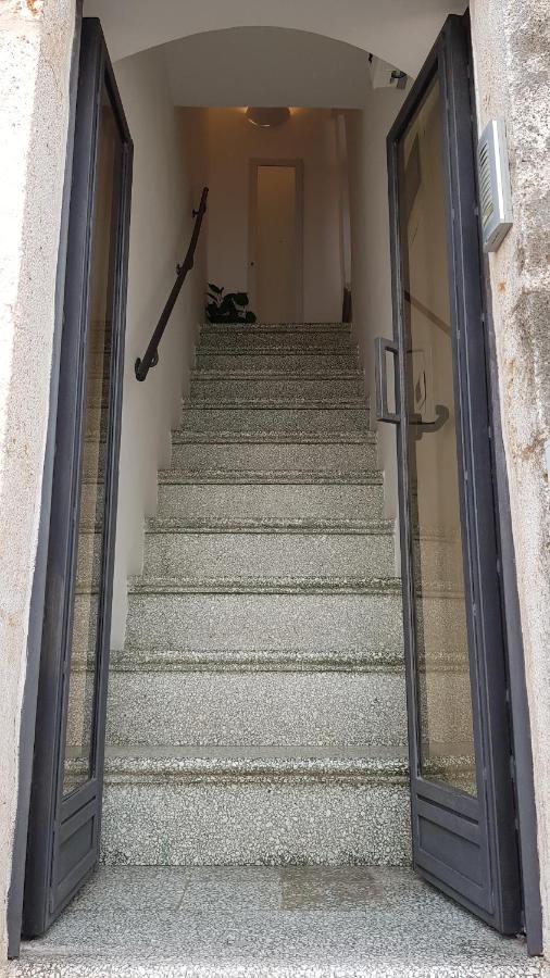 Cozy House In Ostuni With Panoramic Terracesアパートメント エクステリア 写真